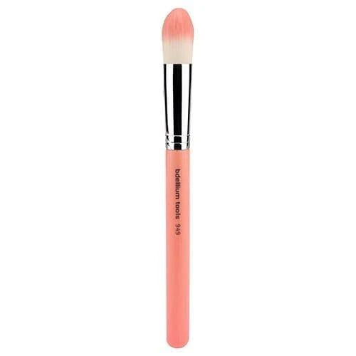 Pink Bambu 949 Pointed Foundation