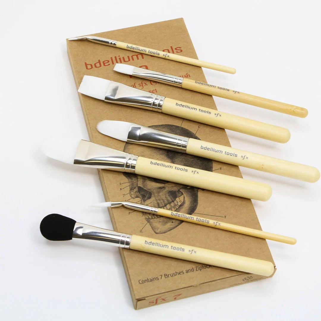 Set Pennelli SFX Glue 7 Pezzi con custodia chiusura zip