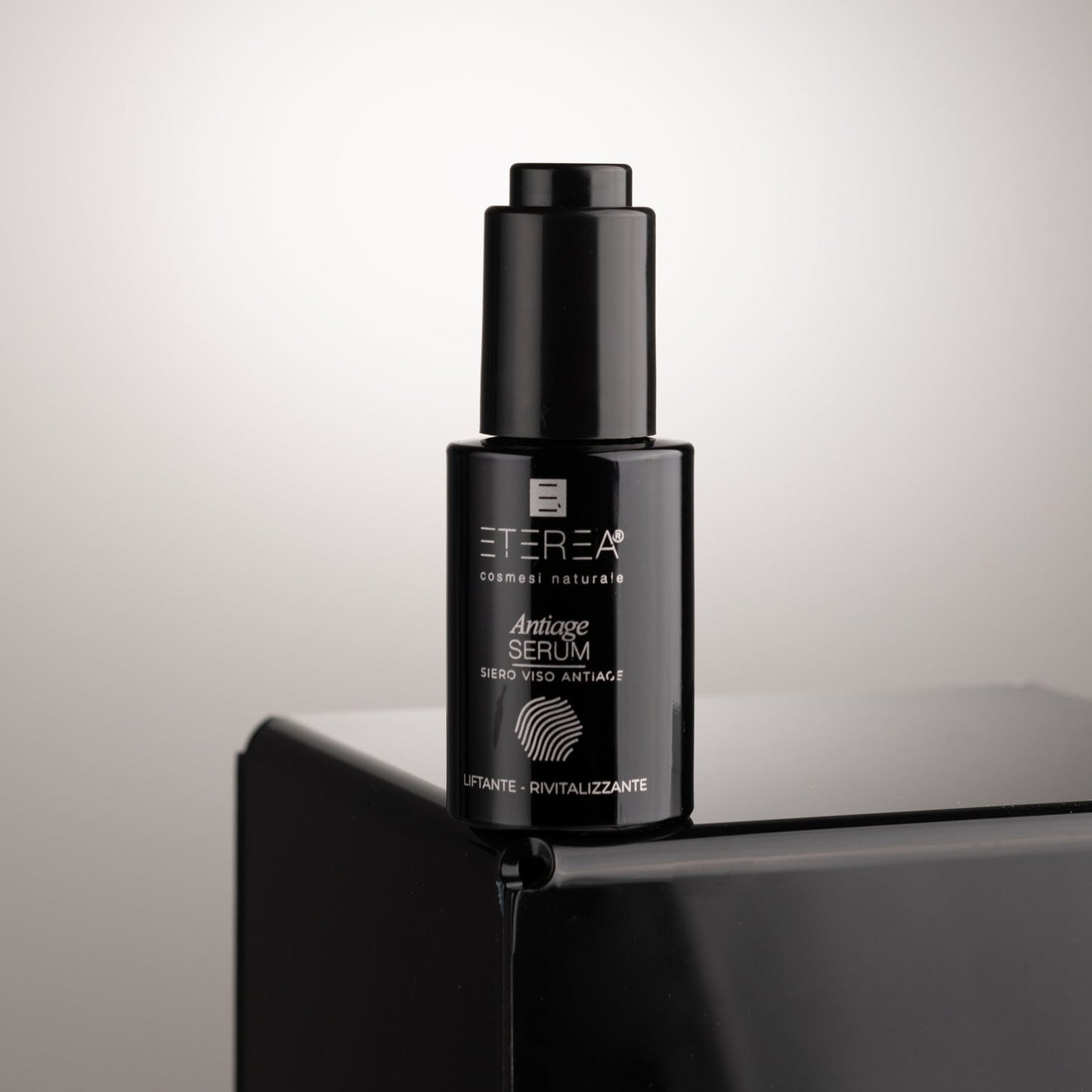 Siero viso anti-age uomo liftante rivitalizzante Man Invictus Antiage Serum