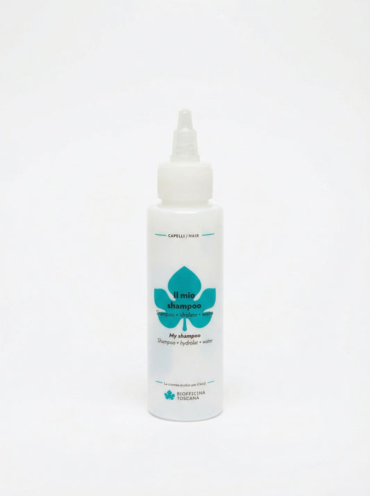 Il mio shampoo - dosatore by Biofficina Toscana — product photo on white background