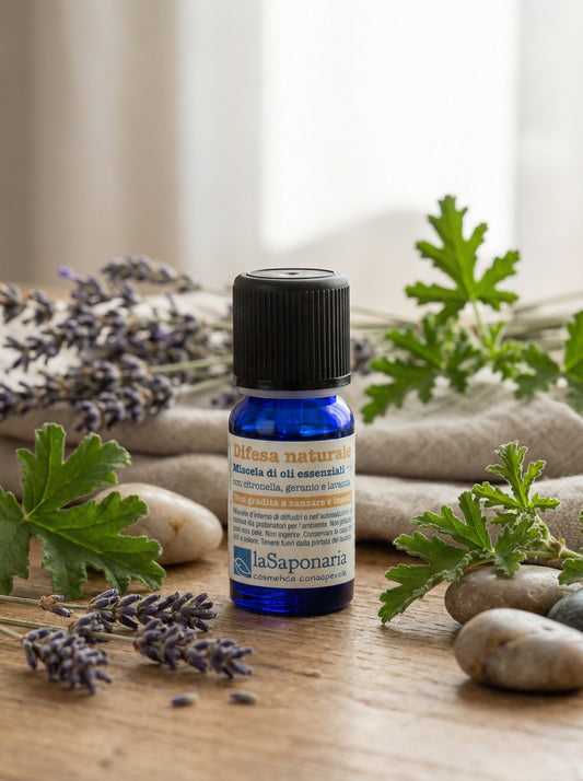 Difesa Naturale - Mix Oli Essenziali Antizanzare Naturale by La Saponaria — hero product photo