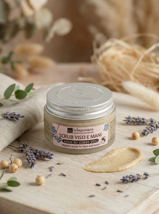 Nice to meet you - Scrub Mousse Viso&Mani Esfoliante Luminoso by La Saponaria — hero product photo