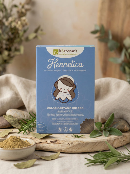 Tinta vegetale castano chiaro Sarasvati - Copre i Capelli Bianchi by La Saponaria — hero product photo