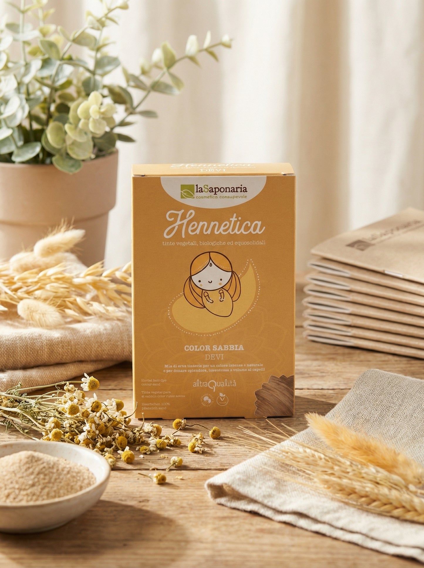 Tinta vegetale sabbia Devi - Tinta Capelli Naturale Riflessi Caldi by La Saponaria — hero product photo
