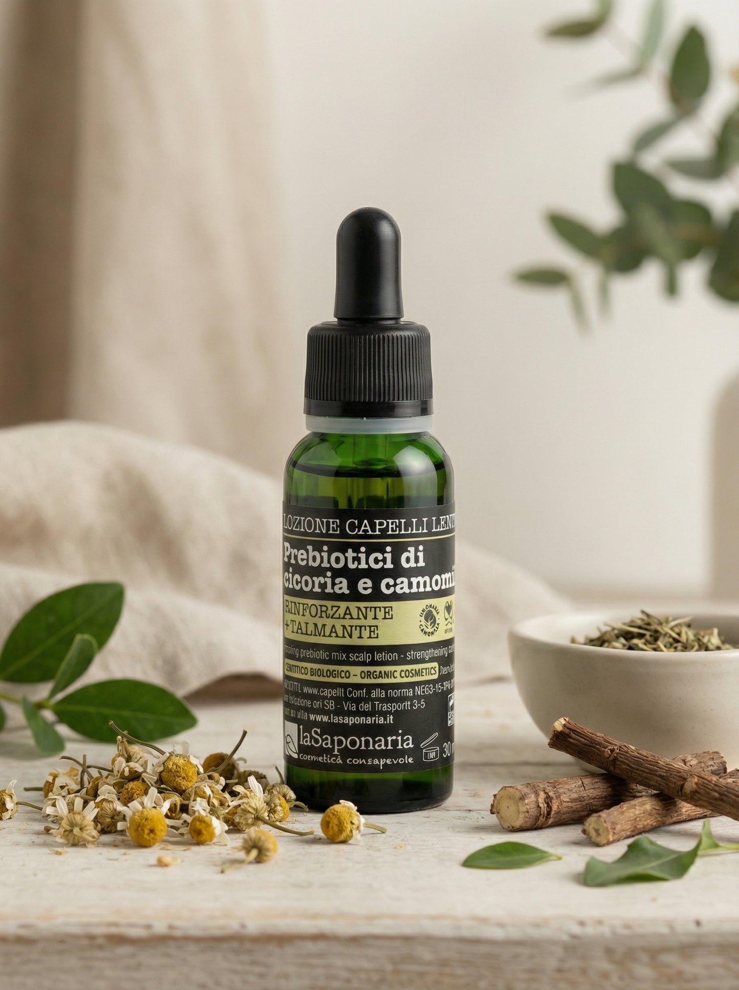 Lozione capelli lenitiva - Prebiotici di cicoria e camomilla by La Saponaria — hero product photo