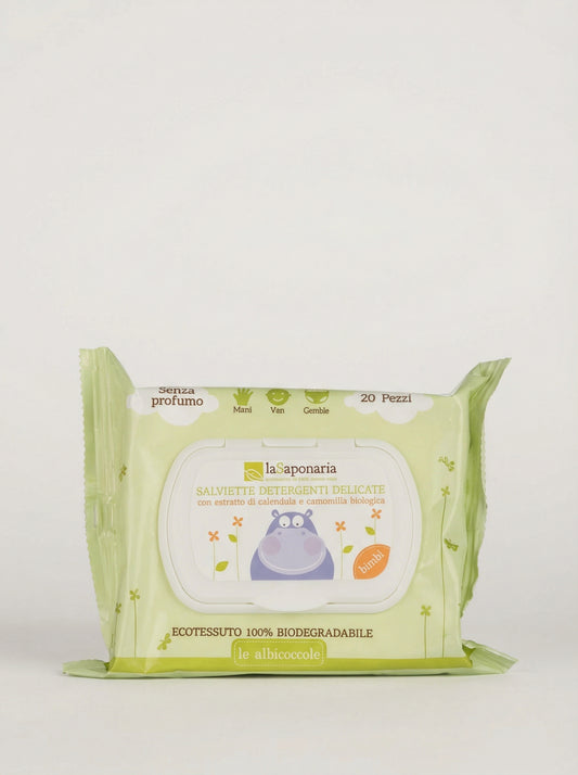 Salviette detergenti delicate per bambini by La Saponaria — product photo on white background