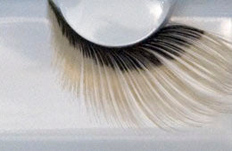 Ciglia finte