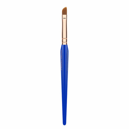 Golden Triangle 548 Dagger Lip