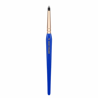 Golden Triangle 716 Smoky Eyeliner
