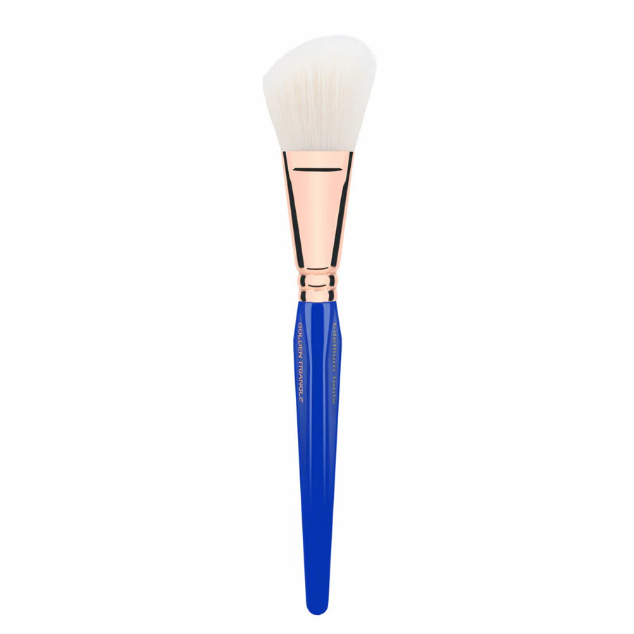 Golden Triangle 962 Slanted Blusher