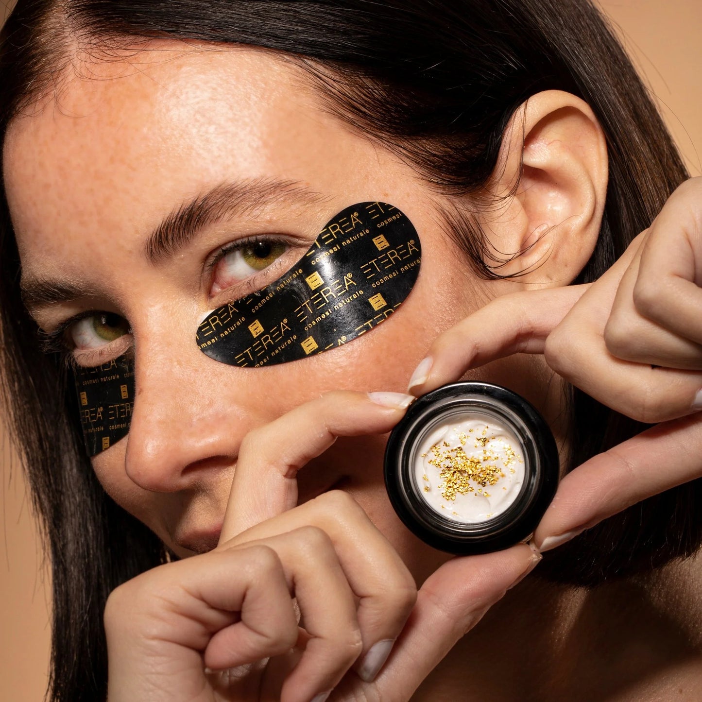 LIFT & PLUMP GOLD EYE MASK + TOOLS