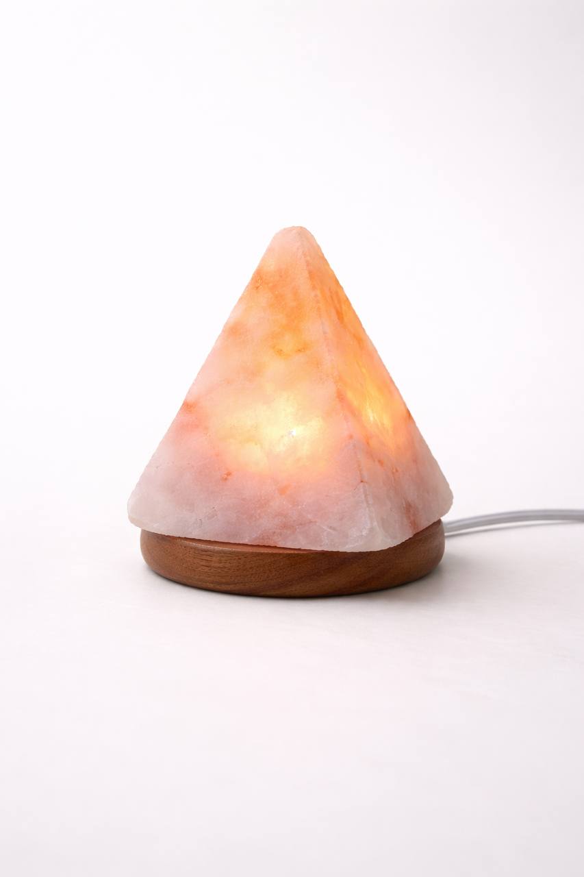 Lampada di Sale Rosa dell’Himalaya a forma di Piramide
