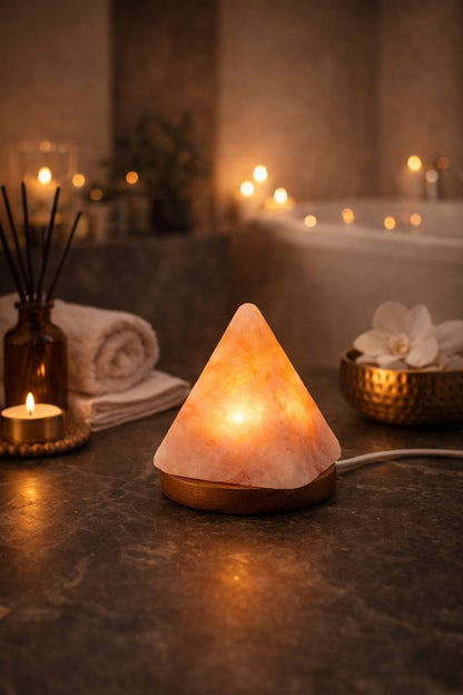 Lampada di Sale Rosa dell’Himalaya a forma di Piramide