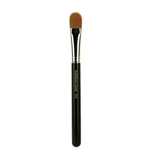 Maestro 946 Firm Foundation
