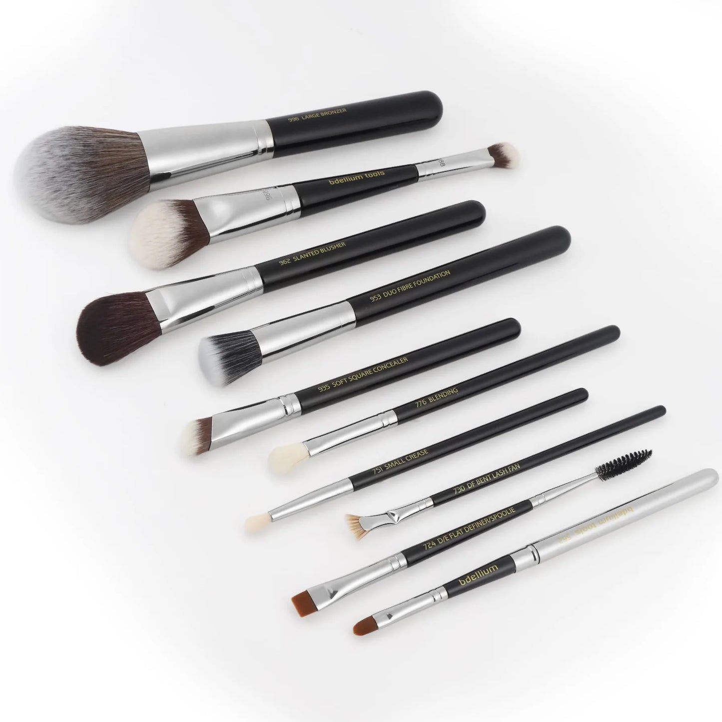 Maestro pro collection 10pc. brush set with roll-up pouch