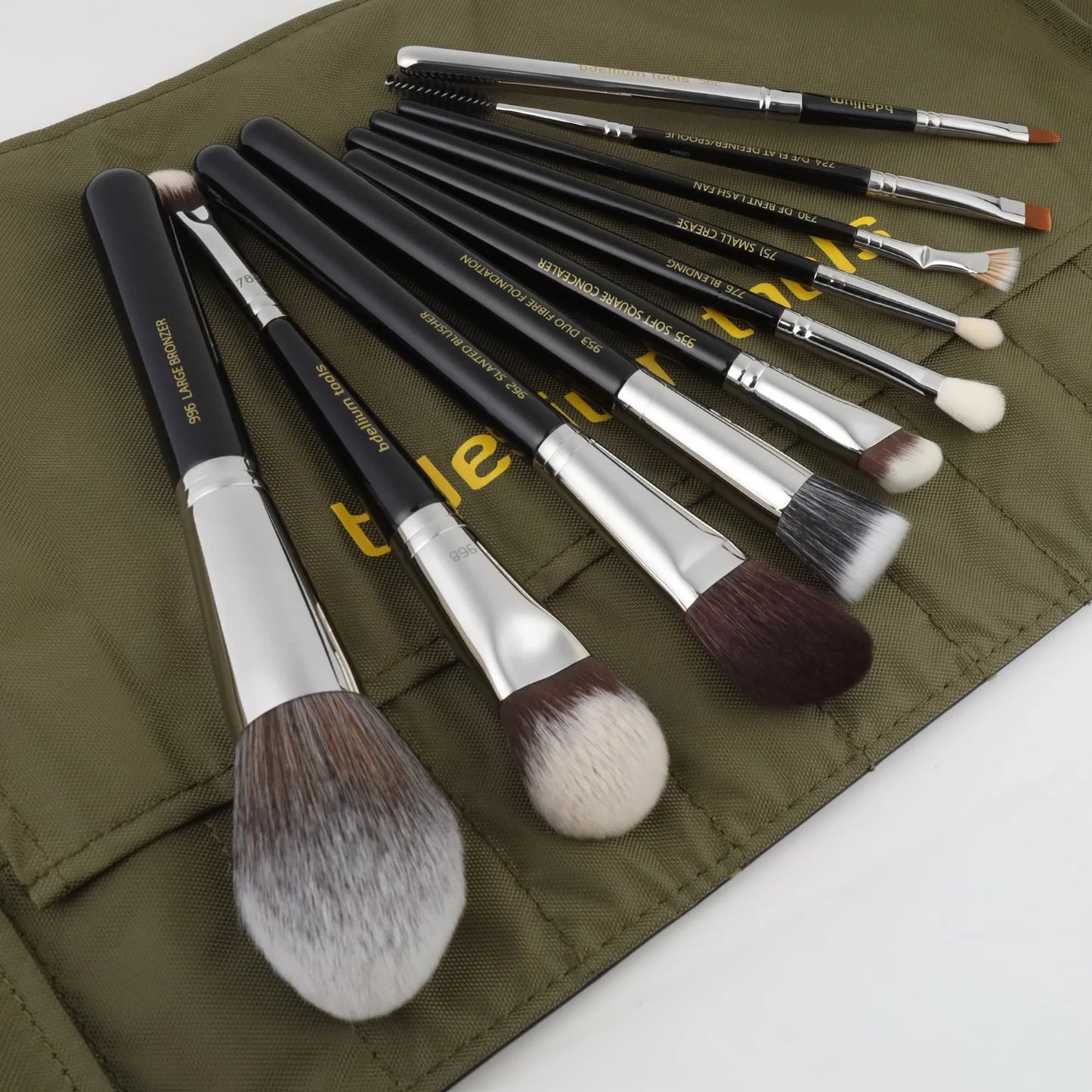 Maestro pro collection 10pc. brush set with roll-up pouch