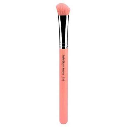 Pink Bambu 939 Slanted Detailer