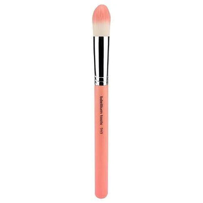 Pink Bambu 949 Pointed Foundation