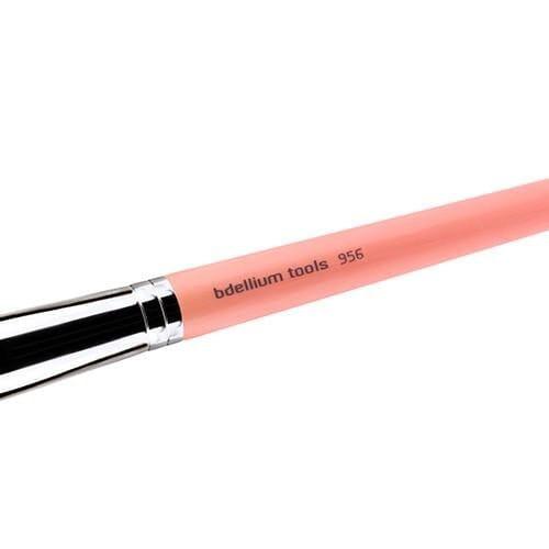 Pink Bambu 956 Slanted Precision Kabuki