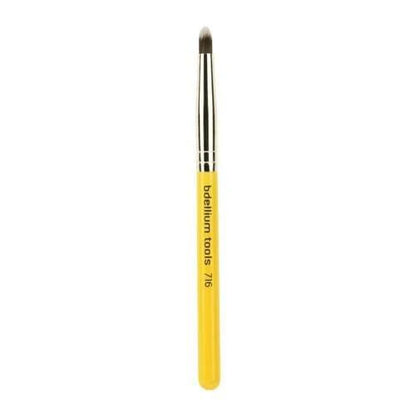 Travel 716 Smoky Eyeliner