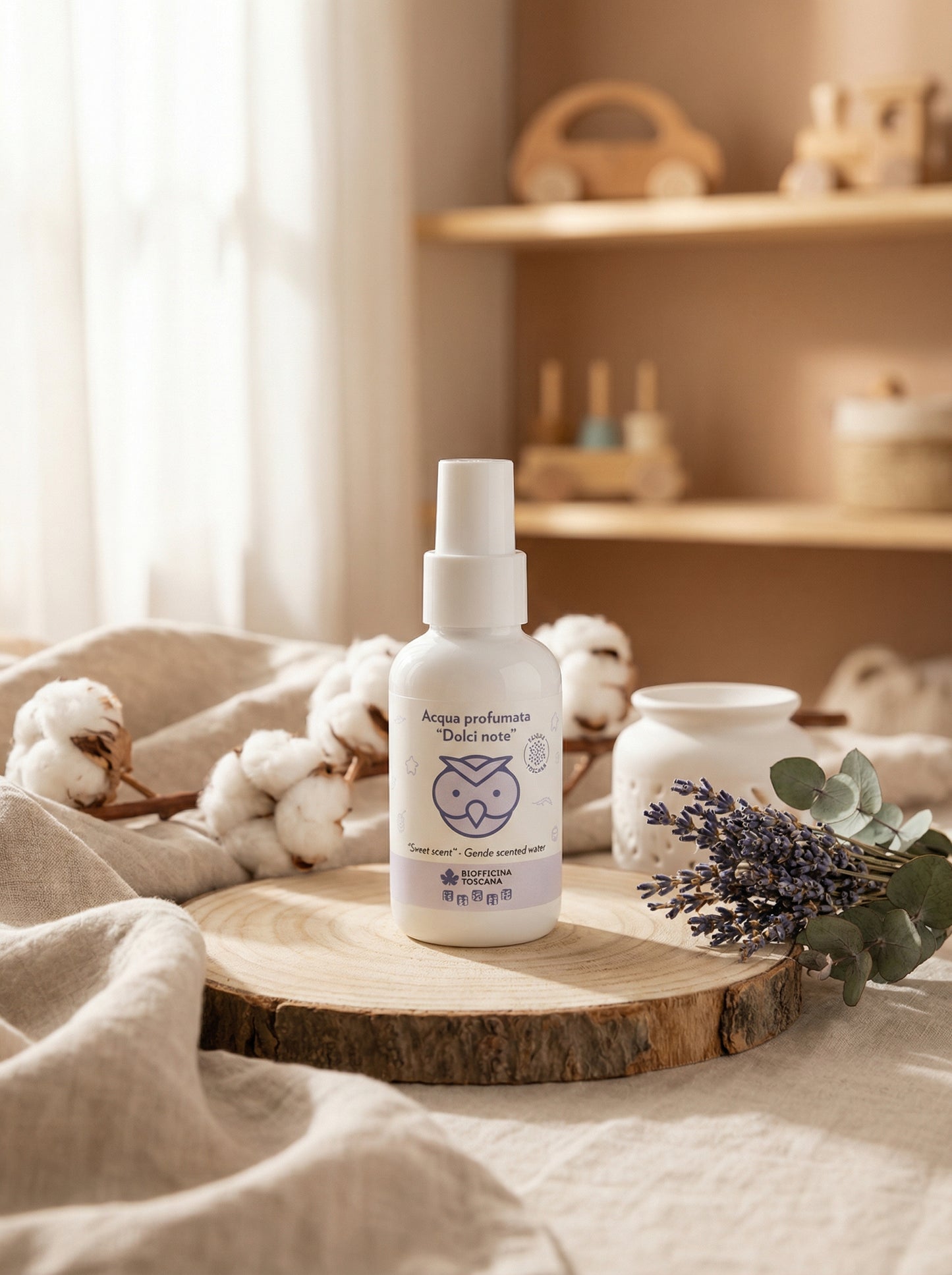 Acqua profumata "dolci note" by Biofficina Toscana — hero product photo