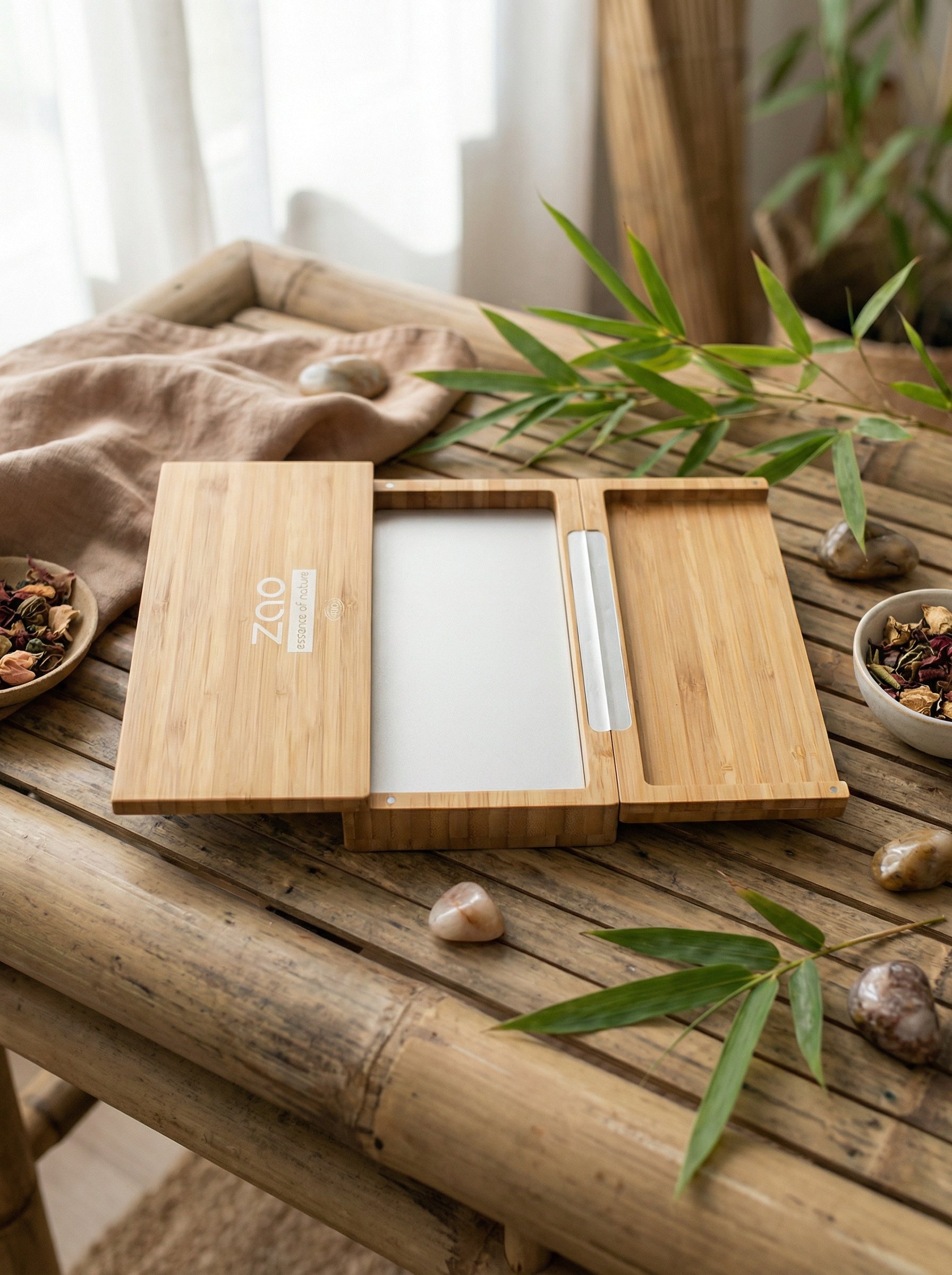 Bambù Box XL (vuota) by Zao Makeup — hero product photo