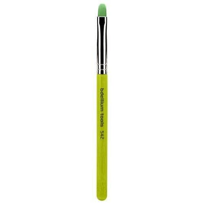Green Bambu 542 Bold Lip