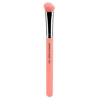 Pink Bambu 939 Slanted Detailer
