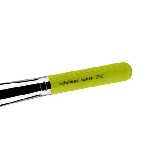 Green Bambu 956 Slanted Precision Kabuki