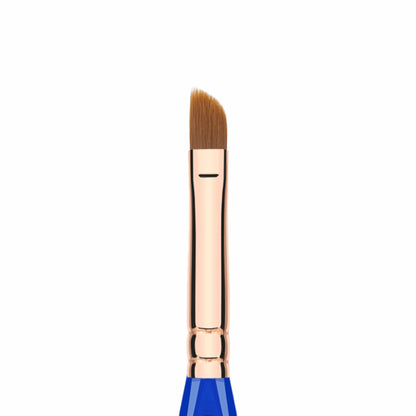 Golden Triangle 548 Dagger Lip