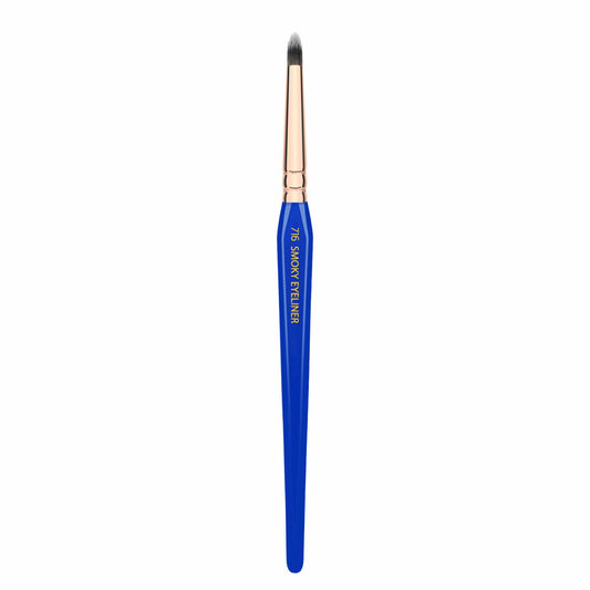 Golden Triangle 716 Smoky Eyeliner