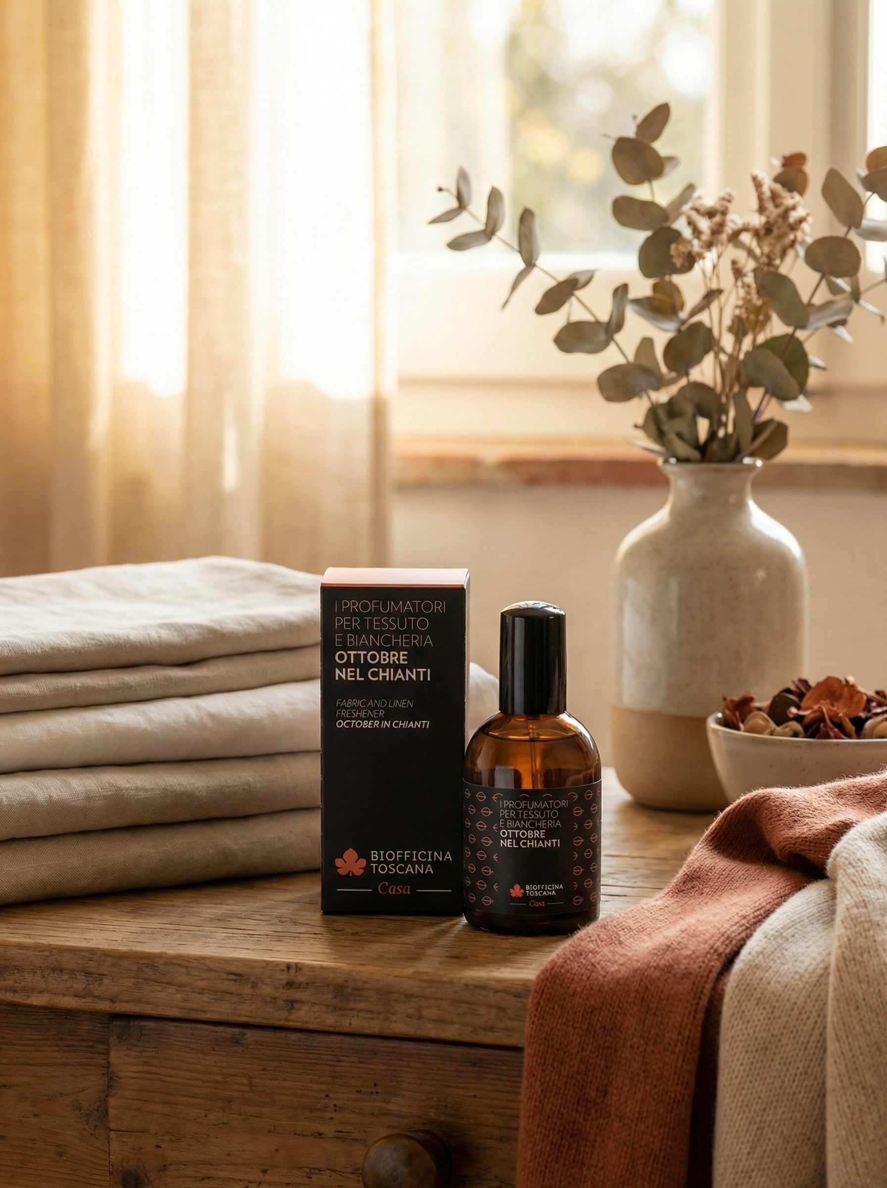 Ottobre nel Chianti Profumatore per Tessuti e Biancheria con Alcol Bio by Biofficina Toscana — hero product photo