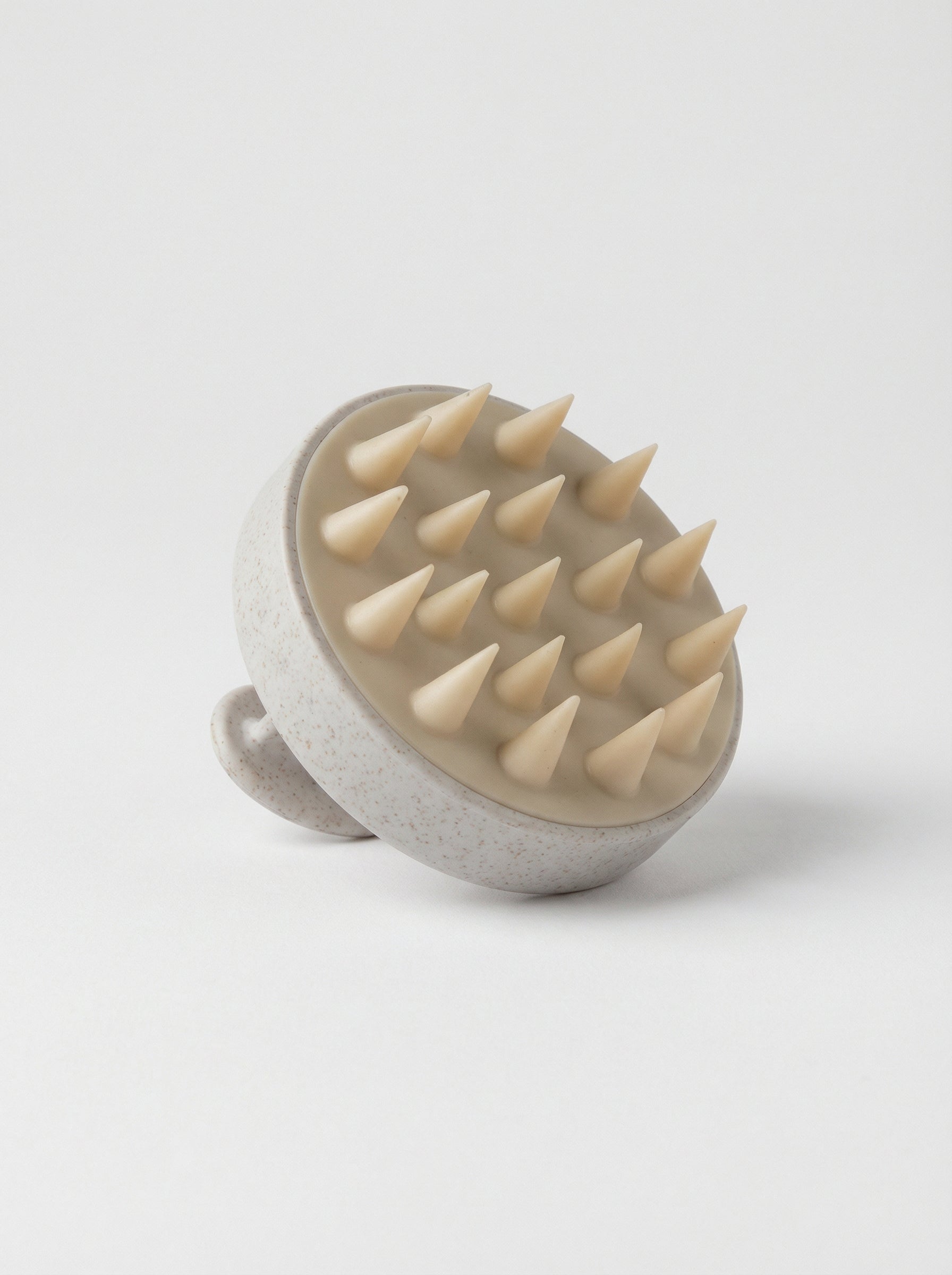 Shampoo Brush Massaggiatore Cuoio Capelluto - Pulizia Profonda by Biofficina Toscana — product photo on white background