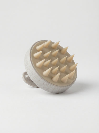 Shampoo Brush Massaggiatore Cuoio Capelluto - Pulizia Profonda by Biofficina Toscana — product photo on white background