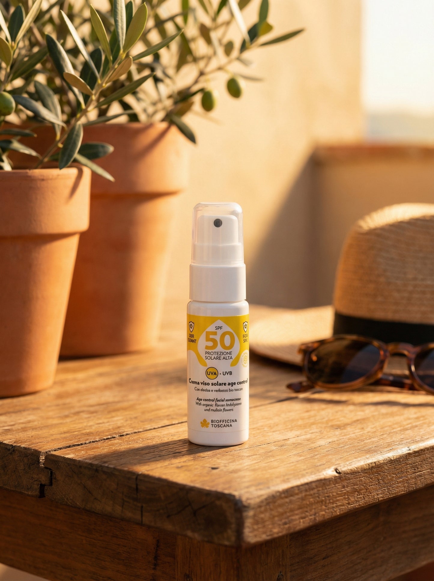Crema viso solare age control SPF50 by Biofficina Toscana — hero product photo