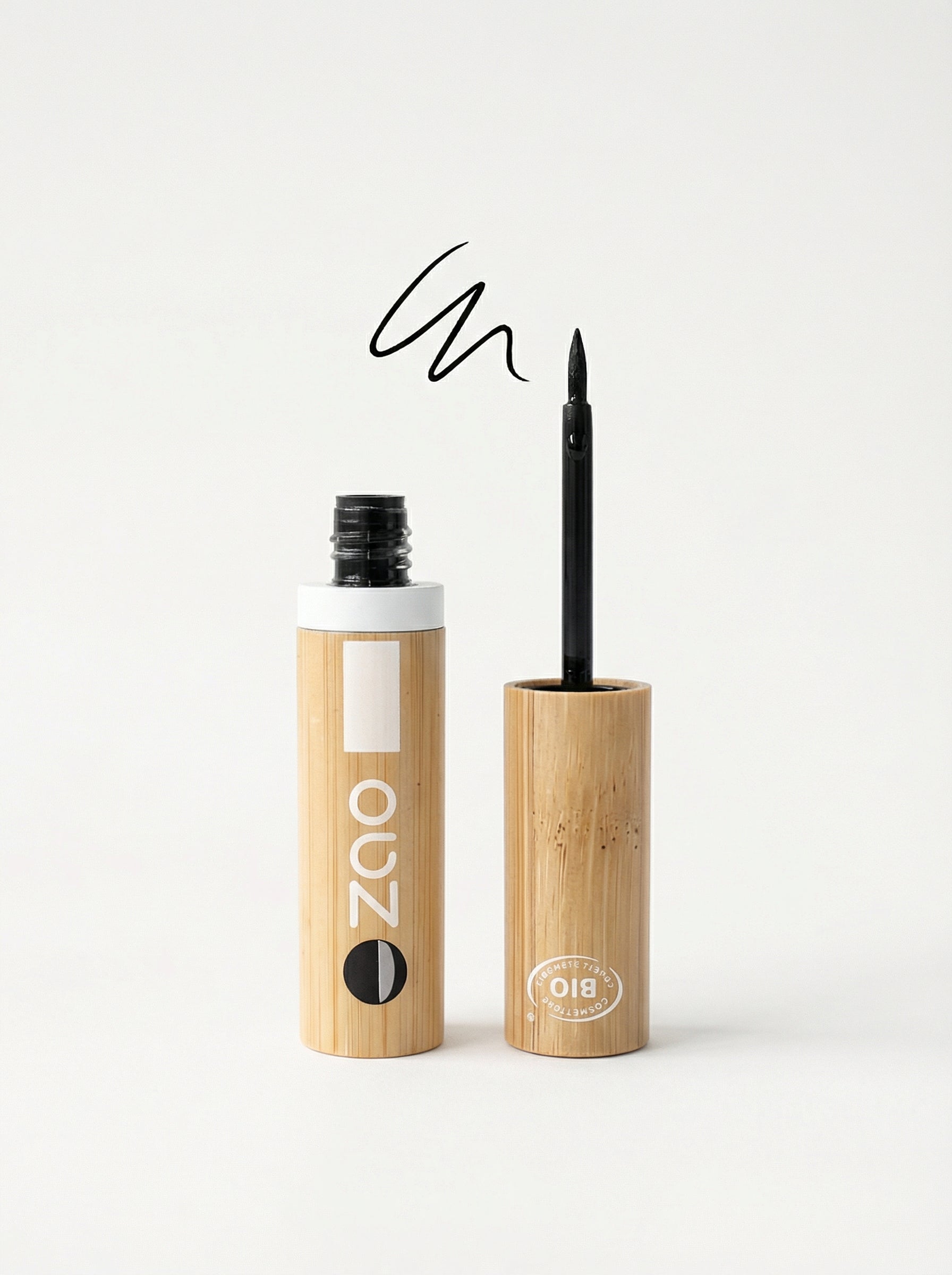 Eyeliner pennello by Zao Makeup — product photo on white background