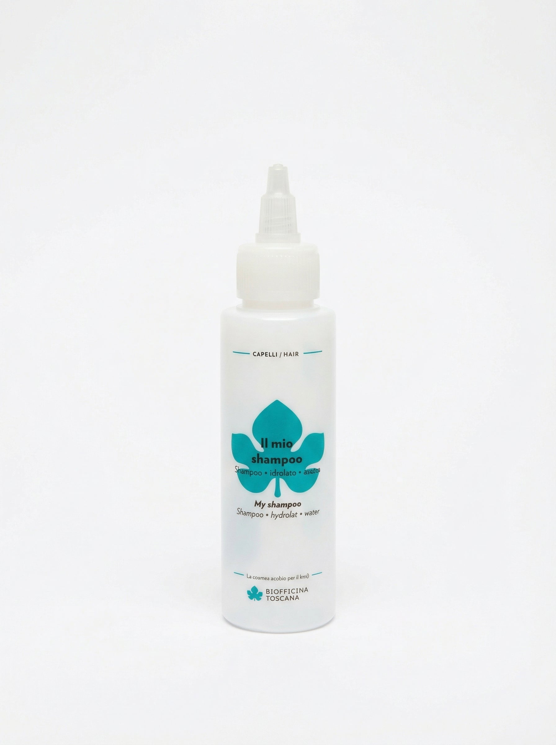 Il mio shampoo - dosatore by Biofficina Toscana — product photo on white background