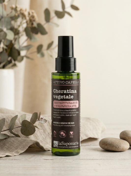 Cheratina vegetale - Attivo Capelli Spray Ristrutturante e Volumizzante by La Saponaria — hero product photo