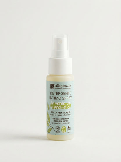 Detergente Intimo Spray senza risciacquo Tè verde bio & Prebiotici pH 5.5 by La Saponaria — product photo on white background