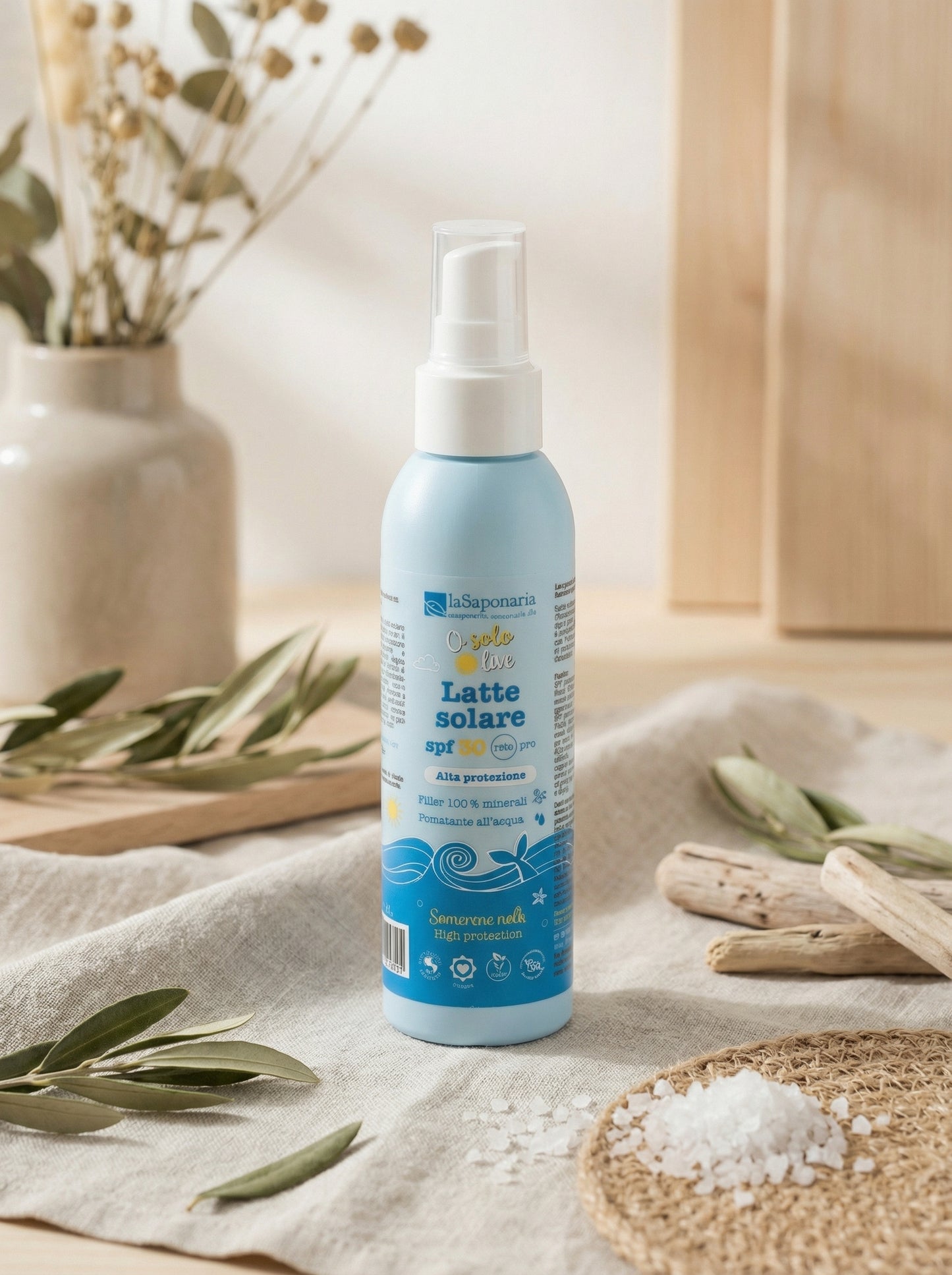 Latte solare SPF 30 - Alta protezione Idratante Viso e Corpo by La Saponaria — hero product photo