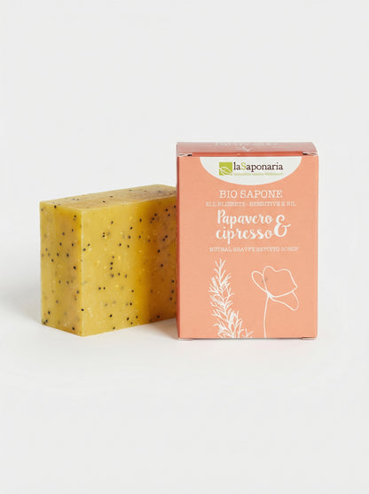 Sapone papavero e cipresso - Sapone Rivitalizzante Esfoliante by La Saponaria — product photo on white background