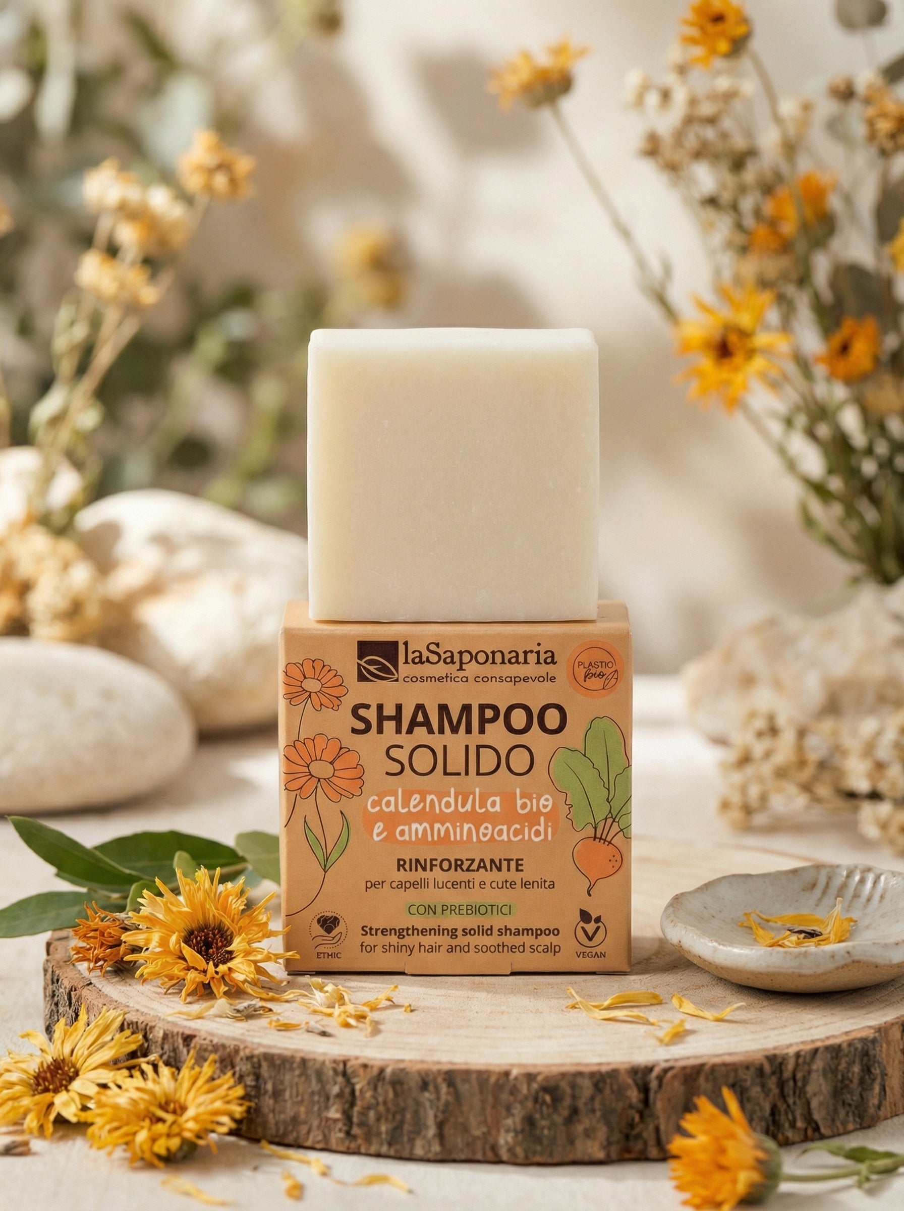 Shampoo Solido Rinforzante Calendula Bio e Amminoacidi by La Saponaria — hero product photo