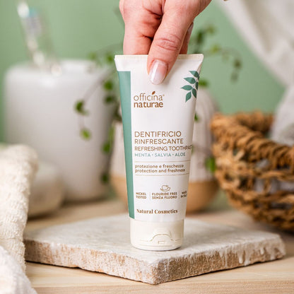Dentifricio Naturale Rinfrescante in Gel con Menta e Salvia