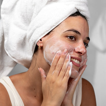 Mousse Detergente Viso Pelli Sensibili e Reattive Senza Profumo