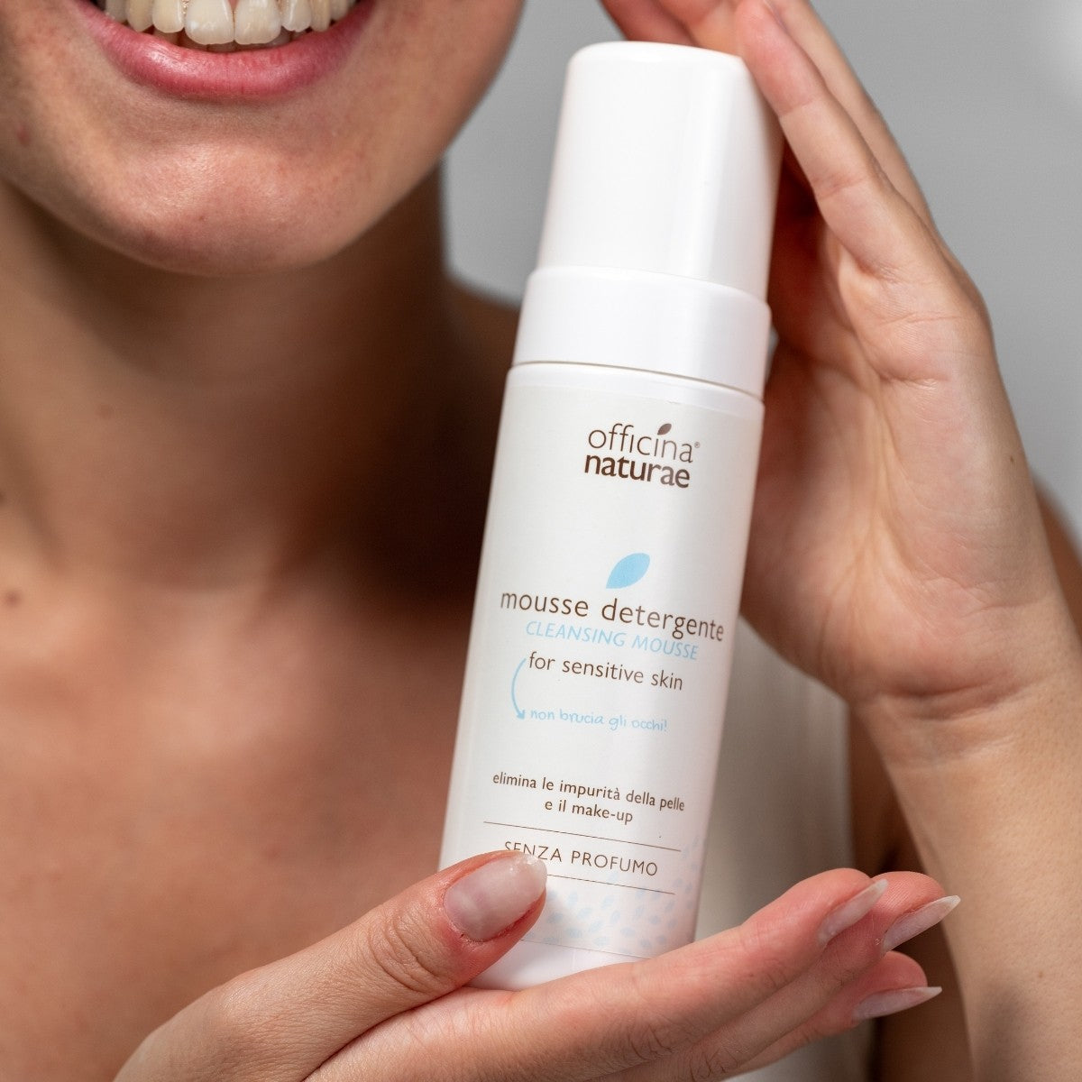 Mousse Detergente Viso Pelli Sensibili e Reattive Senza Profumo