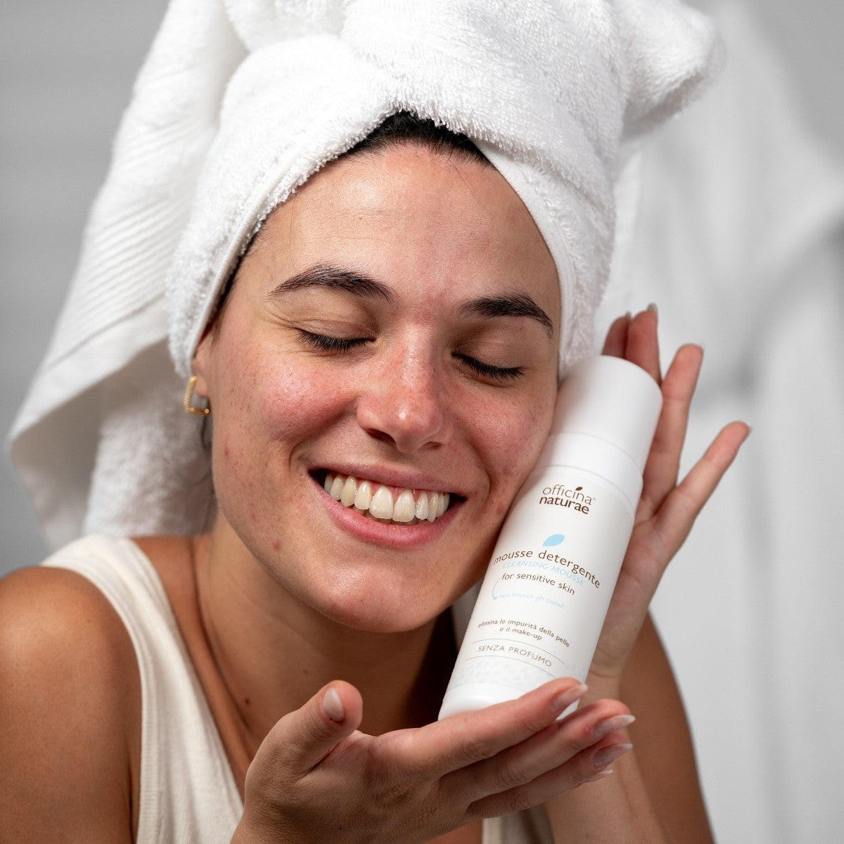 Mousse Detergente Viso Pelli Sensibili e Reattive Senza Profumo