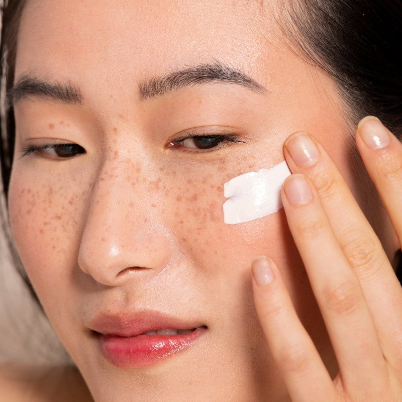 Crema Solare Viso SPF 50 Senza Profumo con Acido Ialuronico