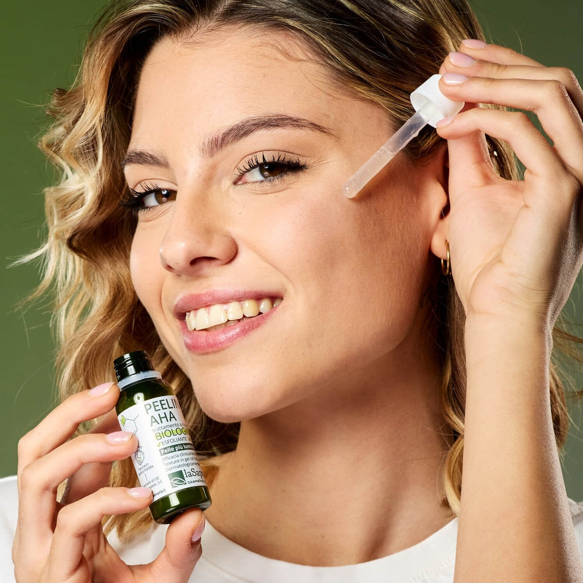 Peeling AHA Esfoliante Viso Biologico Rigenerante