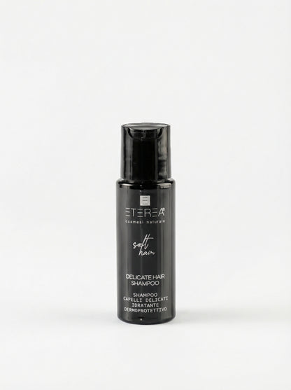 Shampoo capelli delicati idratante dermoprovettivo - Travel Size by Eterea — product photo on white background