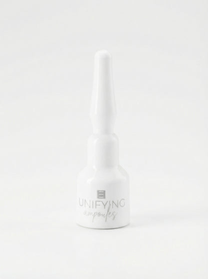 Trattamento anti-macchie Unifying Ampoules by Eterea — product photo on white background